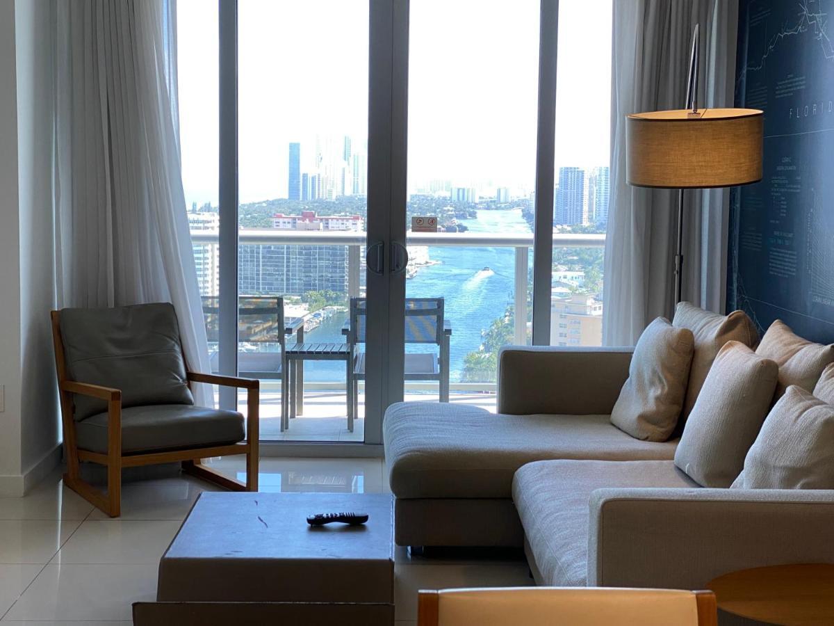 Amazing 1B-1B Apartment With Amazing View! 28A Hallandale Beach Exterior photo