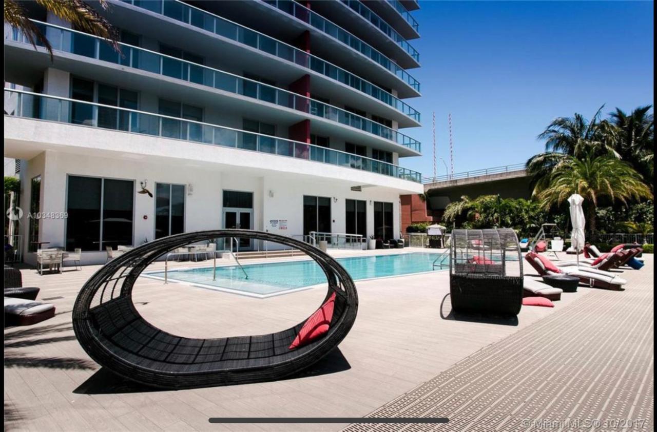 Amazing 1B-1B Apartment With Amazing View! 28A Hallandale Beach Exterior photo