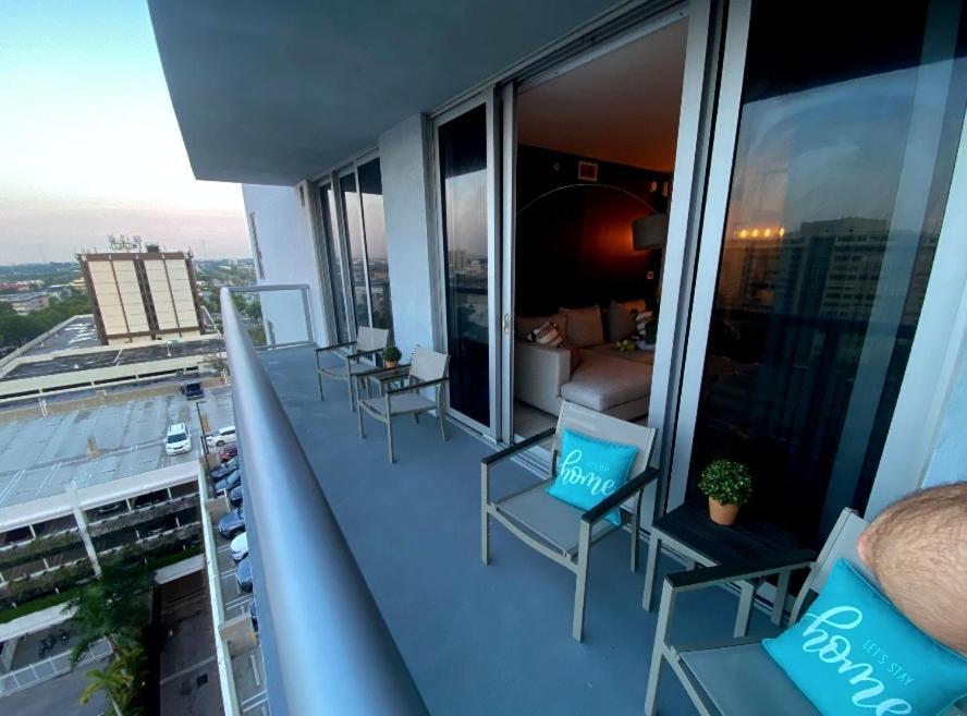 Amazing 1B-1B Apartment With Amazing View! 28A Hallandale Beach Exterior photo